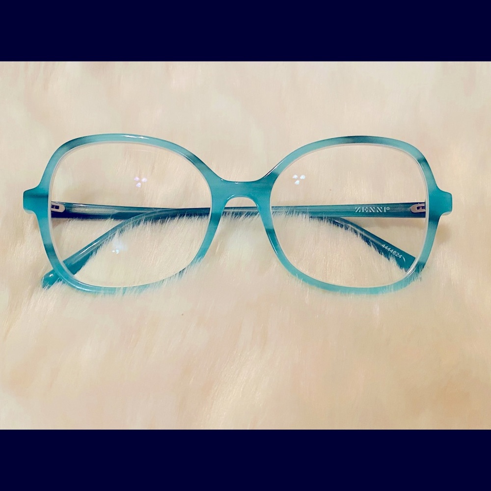 Teal eyeglasses